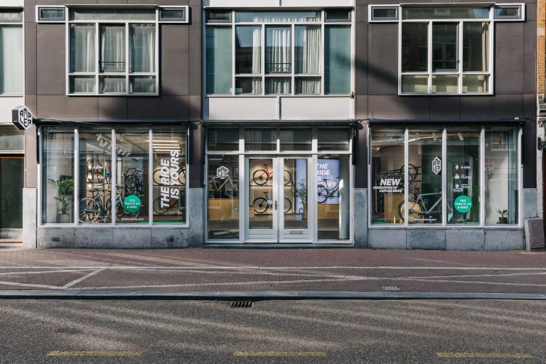 ampler showroom